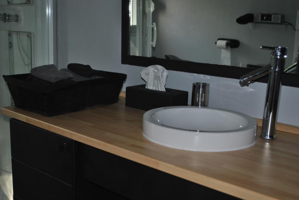 Chambres D'Hotes La Tribu Quevreville-la-Poterie Bilik gambar